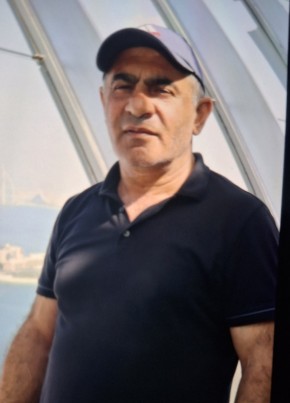 Армен из Братска 52 года