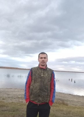 Иван, 33, Россия, Троицк (Челябинск)