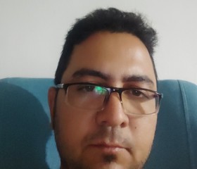Reza, 21, Karaj