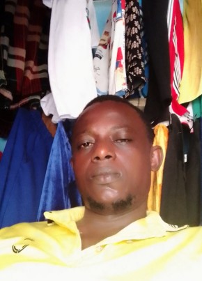 Paul, 30, Republic of Cameroon, Yaoundé