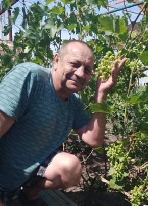 Владимир из Самары 57 лет