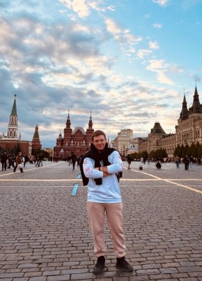 Влад из Москвы 23 года
