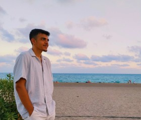 MUSTAFA, 21, Kayseri