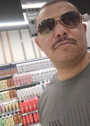 موجب из حَوَلِّي 34 года