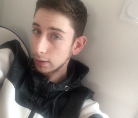 Arthur, 27, Aizenay