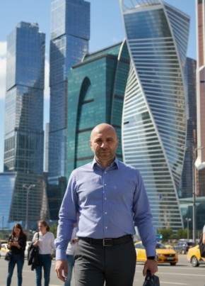Константин из Москвы 49 лет