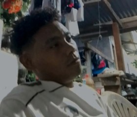 Nyong, 26, Jayapura