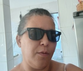 Silvia, 45, Belo Horizonte