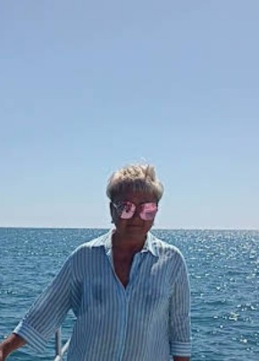 Ирина из Суворова 52 года