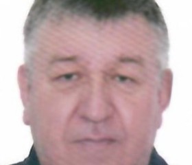 Oleg, 63, Moscow