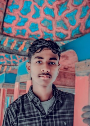 MD Mustak, 18, India, Siliguri