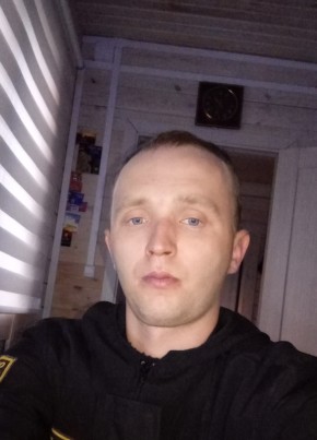 Павел, 27, Россия, Бежецк