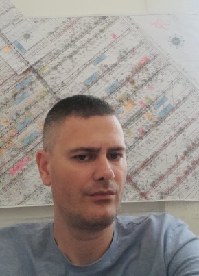 Srđan, 46, Србија, Нови Сад