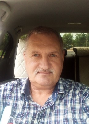 Олег, 54, Россия, Миллерово