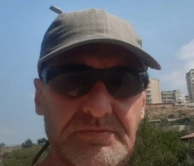 giorgi, 50, Tbilisi