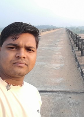 Barun, 26, India, Dharangaon