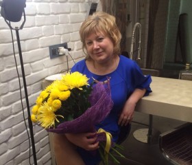Марина, 58 лет, Казань