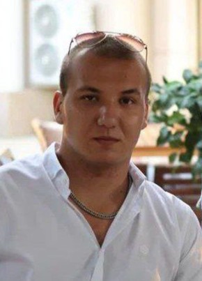 Павел из Мирного (Якутия) 26 лет
