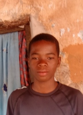Wbra, 19, Nigeria, Abuja