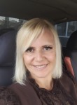 Ekaterina, 45, Aramil