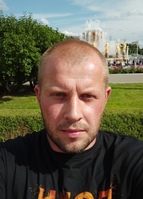 Валера, 39, Россия, Москва