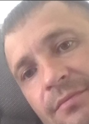 Anton, 40, Russia, Tyumen