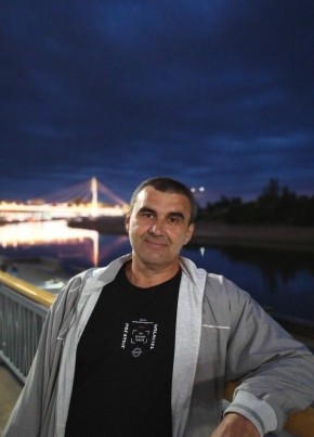 Андрей, 51, Россия, Губкинский