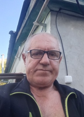 Сергей из Ростова-на-Дону 60 лет
