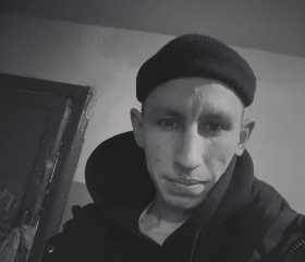 Yuriy, 23, Reftinskiy