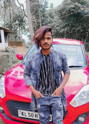 Unknown, 20, India, Irinjālakuda