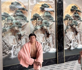 Soleh, 19, Kulob
