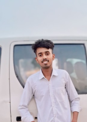 Yadav ji, 18, India, Mirzāpur