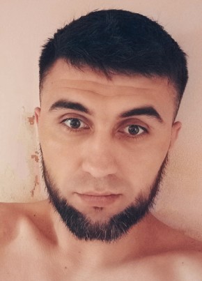 Adam из Хабаровска 33 года