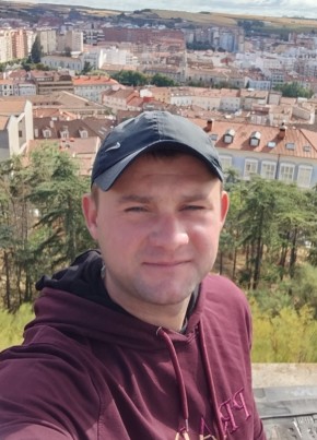 Maks из Zaragoza 31 год