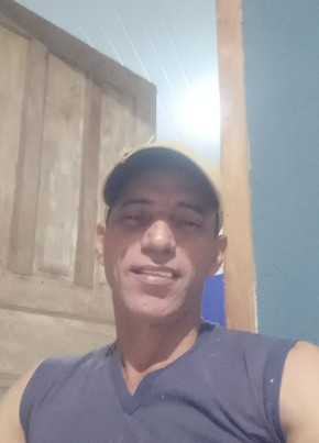 Marquinho Batist из Vilhena 46 лет