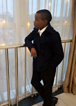Peter pan из Kinshasa 27 лет
