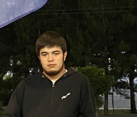 Bek, 26, Bishkek