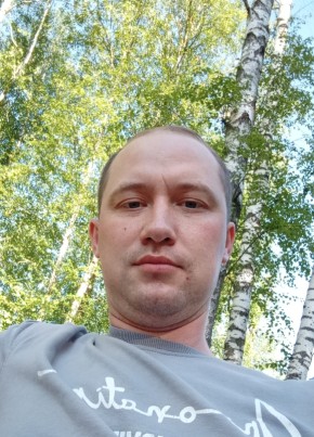 Игорь из Зубова Поляны 34 года
