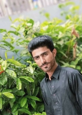 Ayaz baloch, 19, Pakistan, Karachi