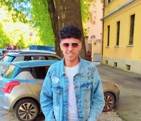 Sami, 20, Bologna