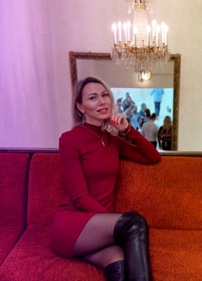 Полинка Ширяева из Пскова 38 лет