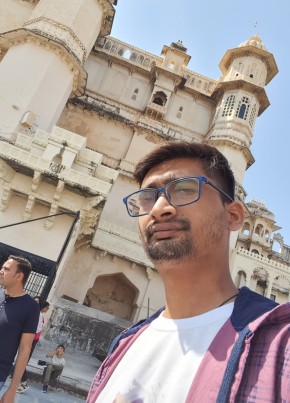 Vivek, 26, India, Bhavnagar