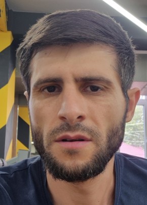 Саид из Махачкалы 36 лет