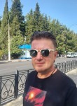 Lev, 43  , Yalta