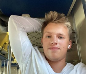 Aleksandr, 23, Sokhumi