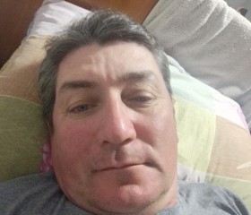 Polat Allaberdi, 39, Balykchy