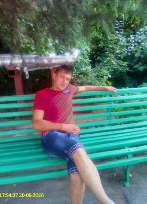 Игорь, 41, Россия, Вардане