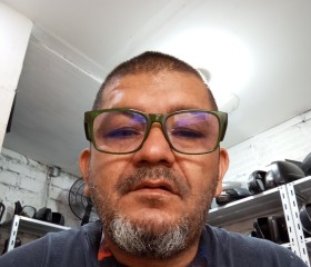 Omar, 45 лет, Medellín