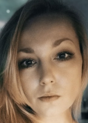 Ева