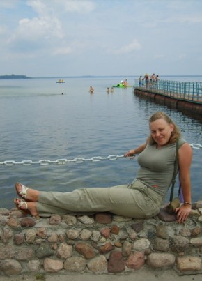 Оля, 47, Ukraine, Lutsk